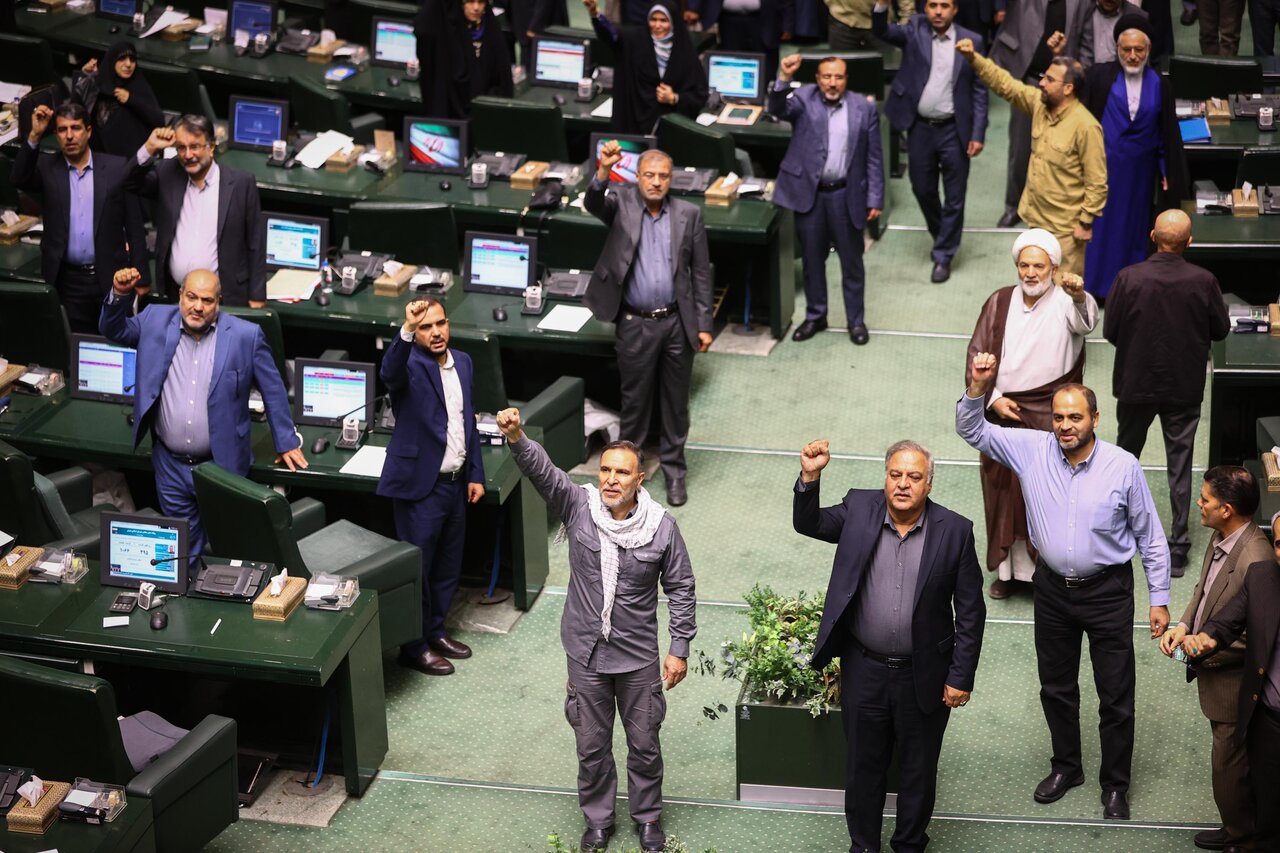 جلسه علنی چهارم تیر ماه مجلس