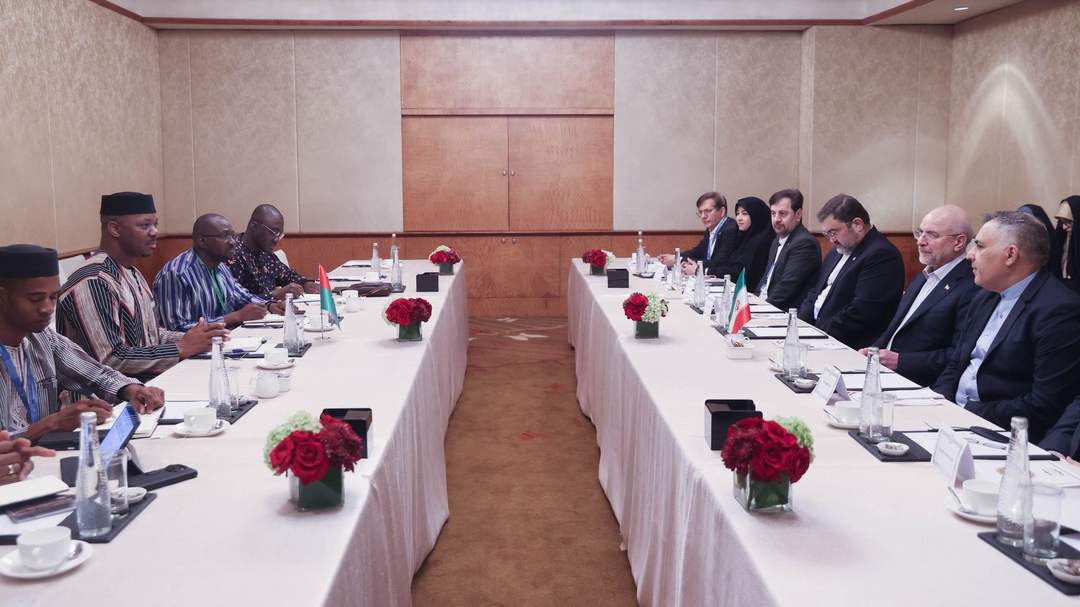 دیدار قالیباف با رییس مجلس بورکینافاسو در حاشیه نوزدهمین اجلاس PUIC