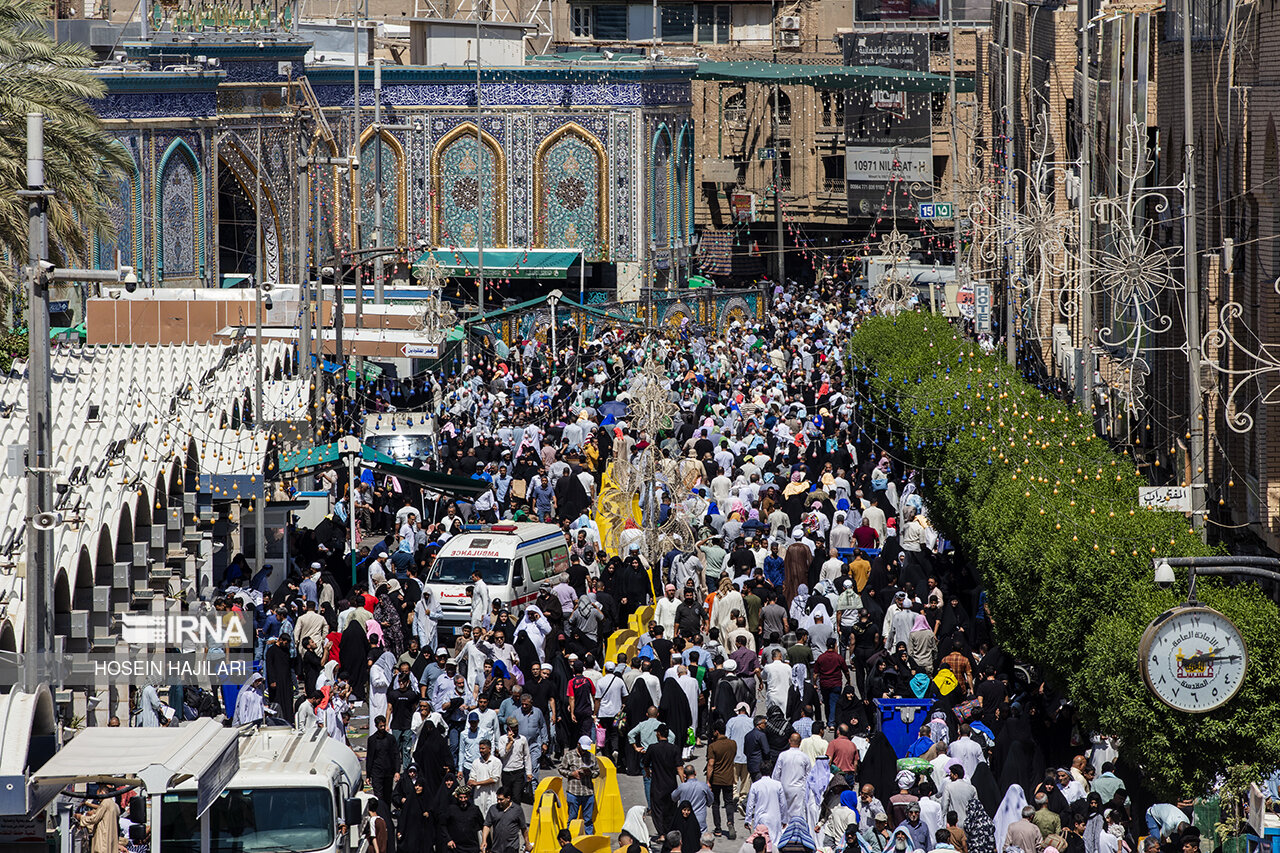 قرائت دعای عرفه- بین الحرمین