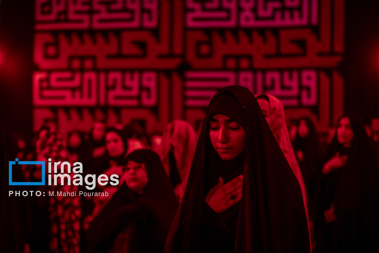 عزاداری شب پنجم محرم در هیات ریحانه النبی