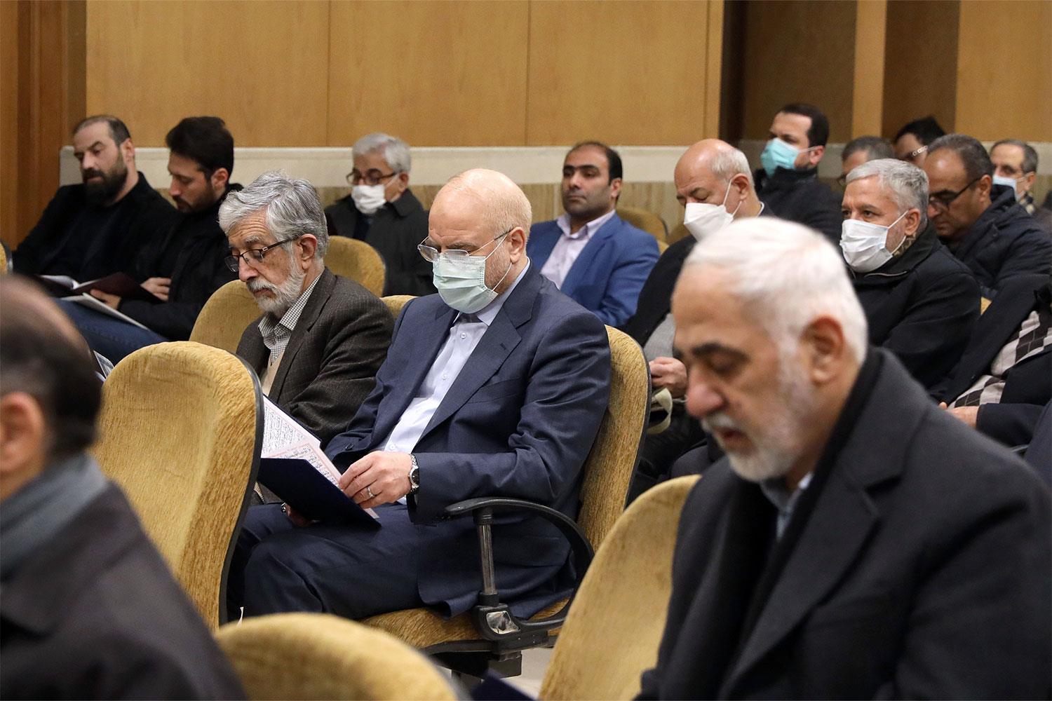 حضور قالیباف در مراسم ختم پدر سیدمصطفی آقامیرسلیم