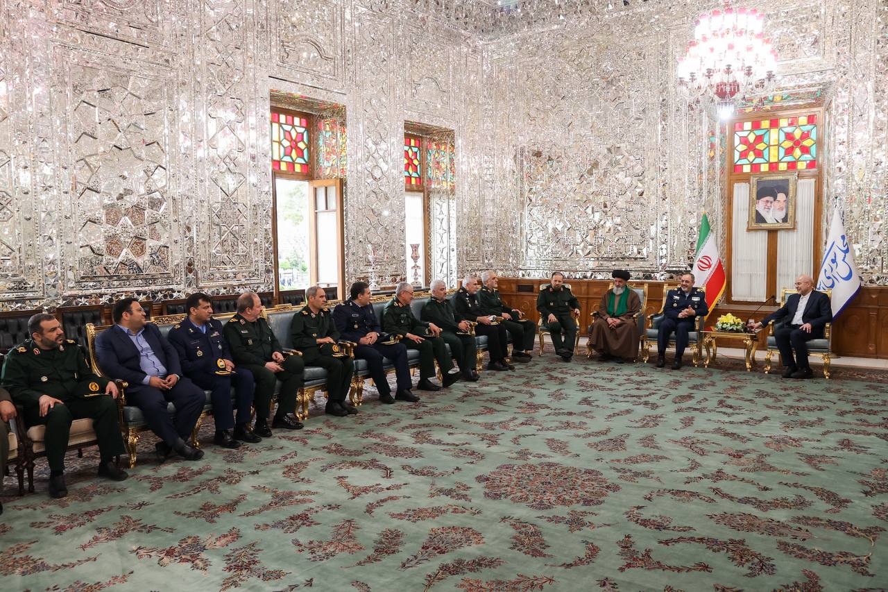 دیدارهای نوروزی جمعی از مسئولان نظام با قالیباف