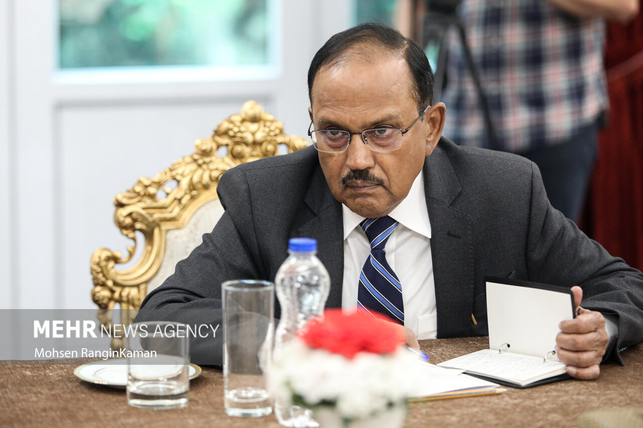 دیدار مشاور امنیت ملی هند با شمخانی