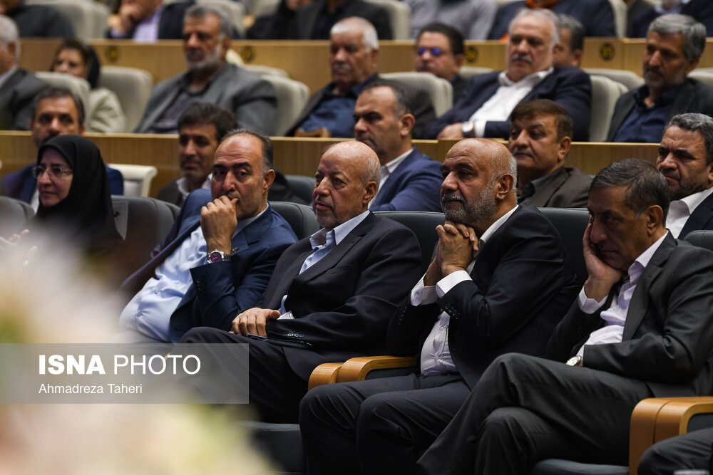 سفر رئیس جمهور به اصفهان