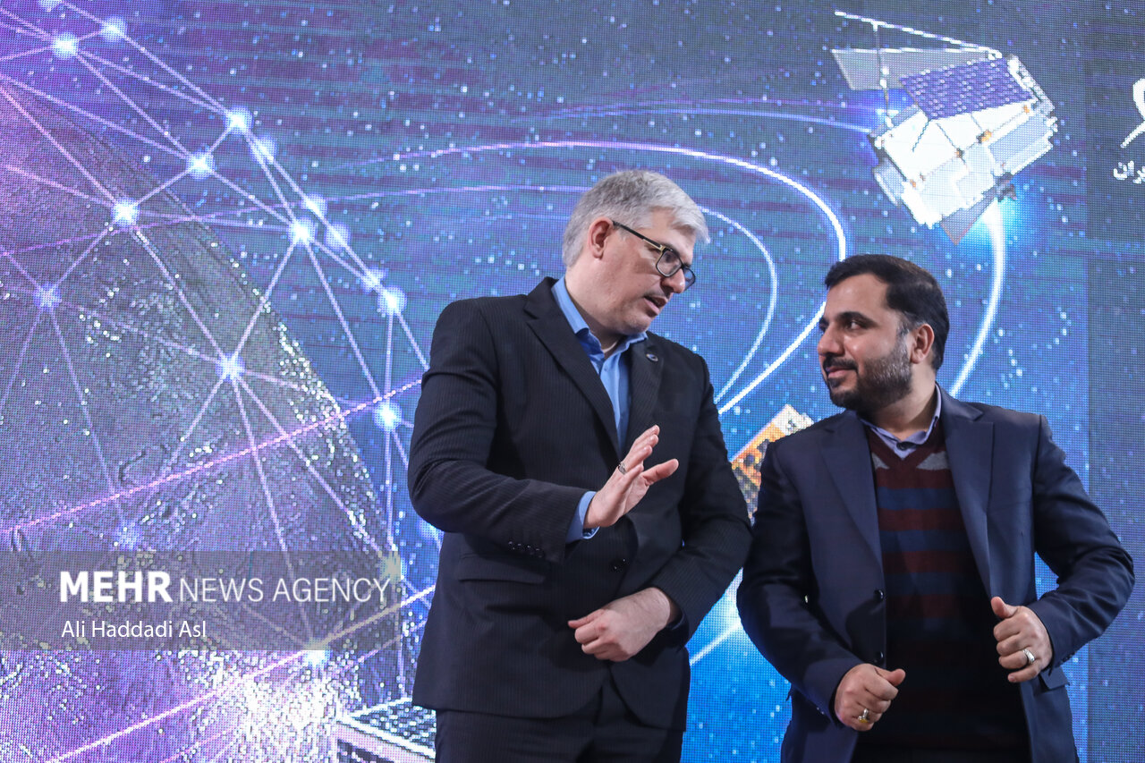 روز فناوری فضایی