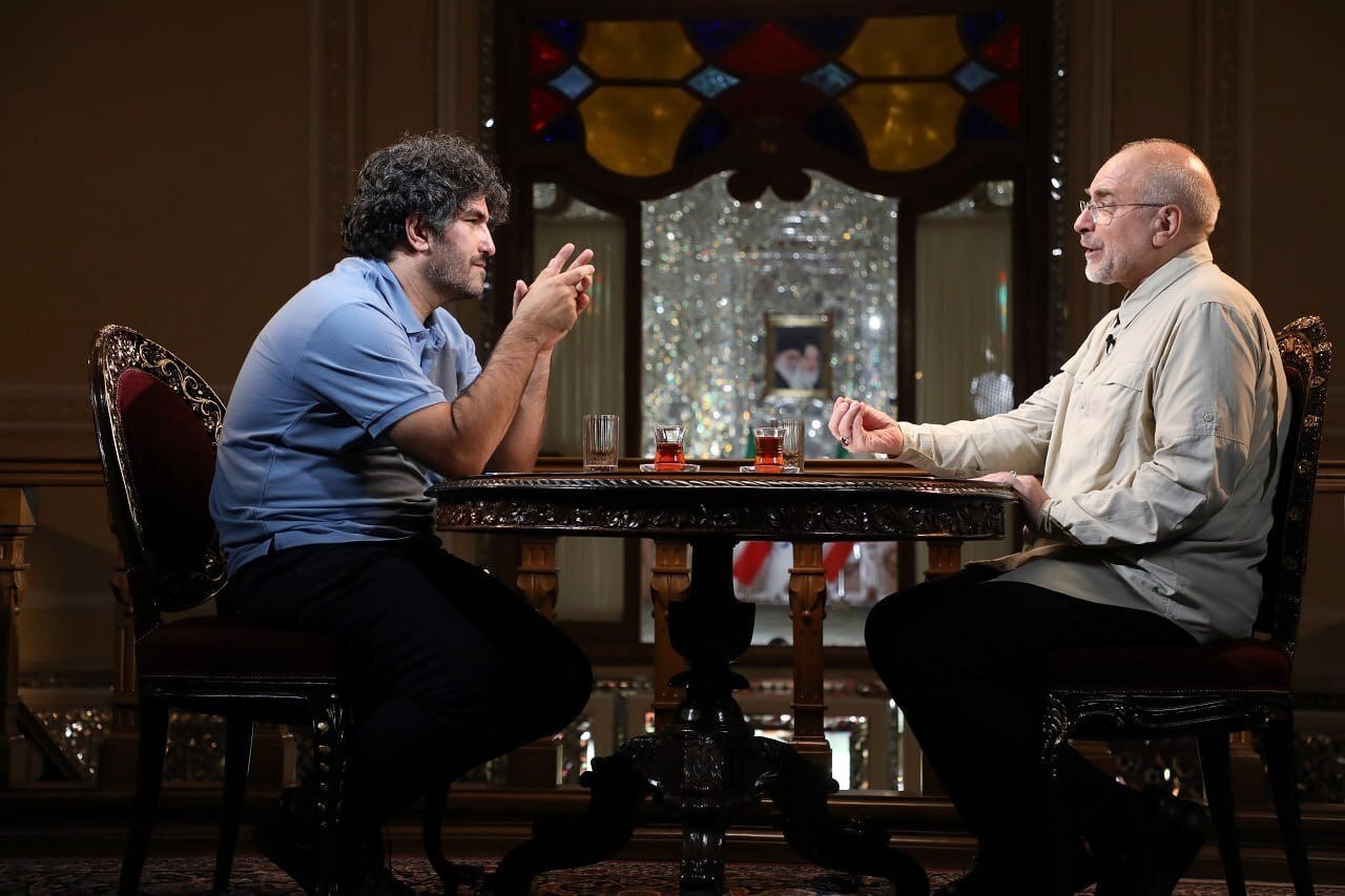 حضور قالیباف در برنامه «ماجرای جنگ»