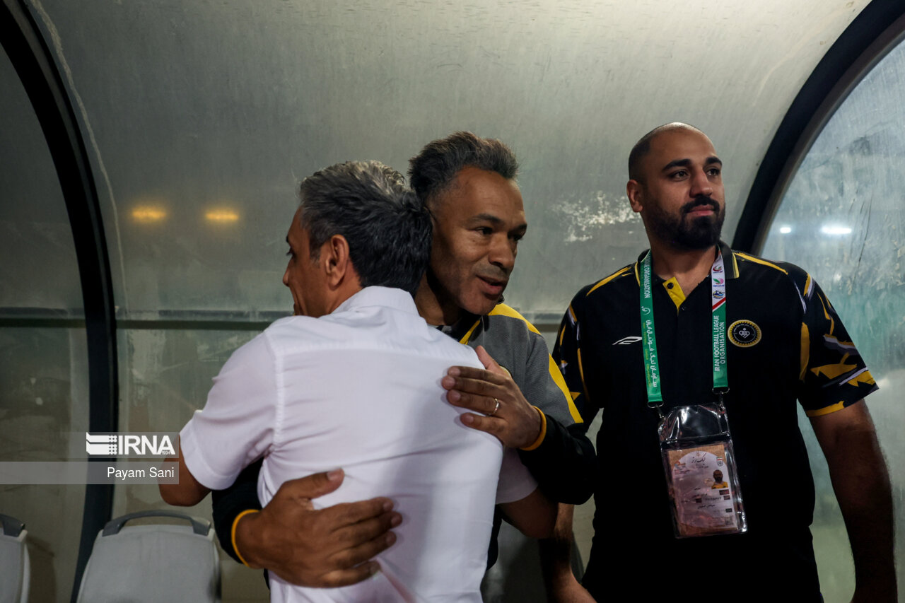 پیکان و سپاهان