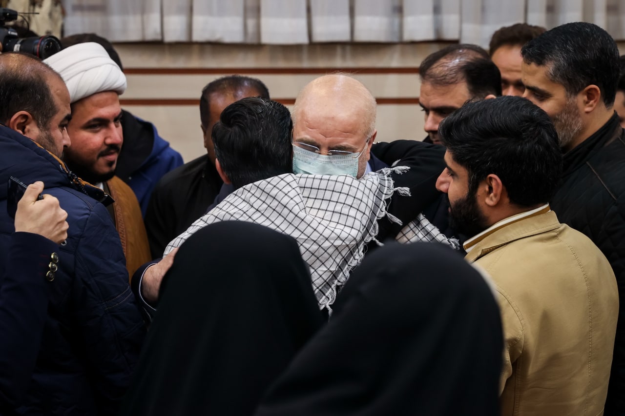 حضور قالیباف در مجمع جوانان انقلاب اسلامی