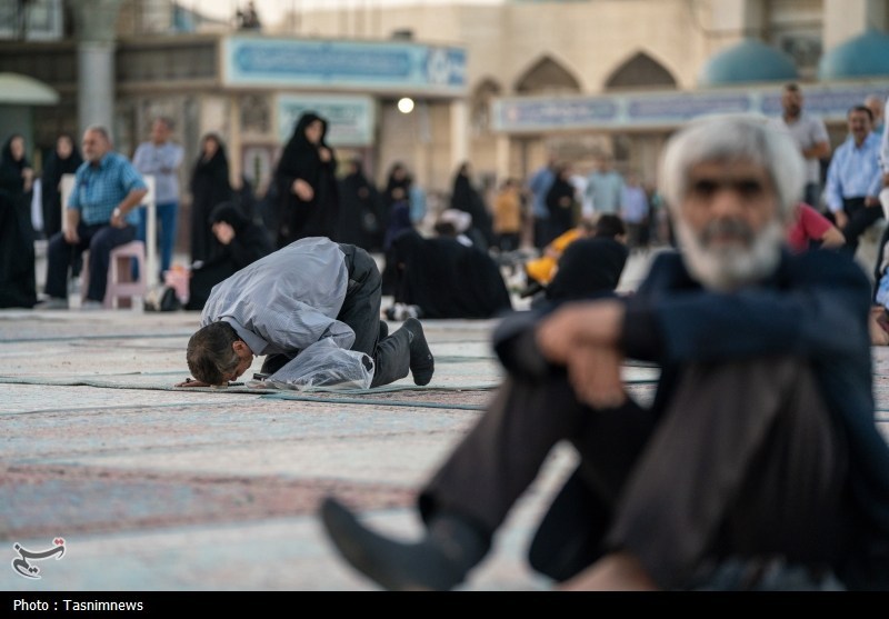غروب نهم ربیع الاول در مسجد جمکران