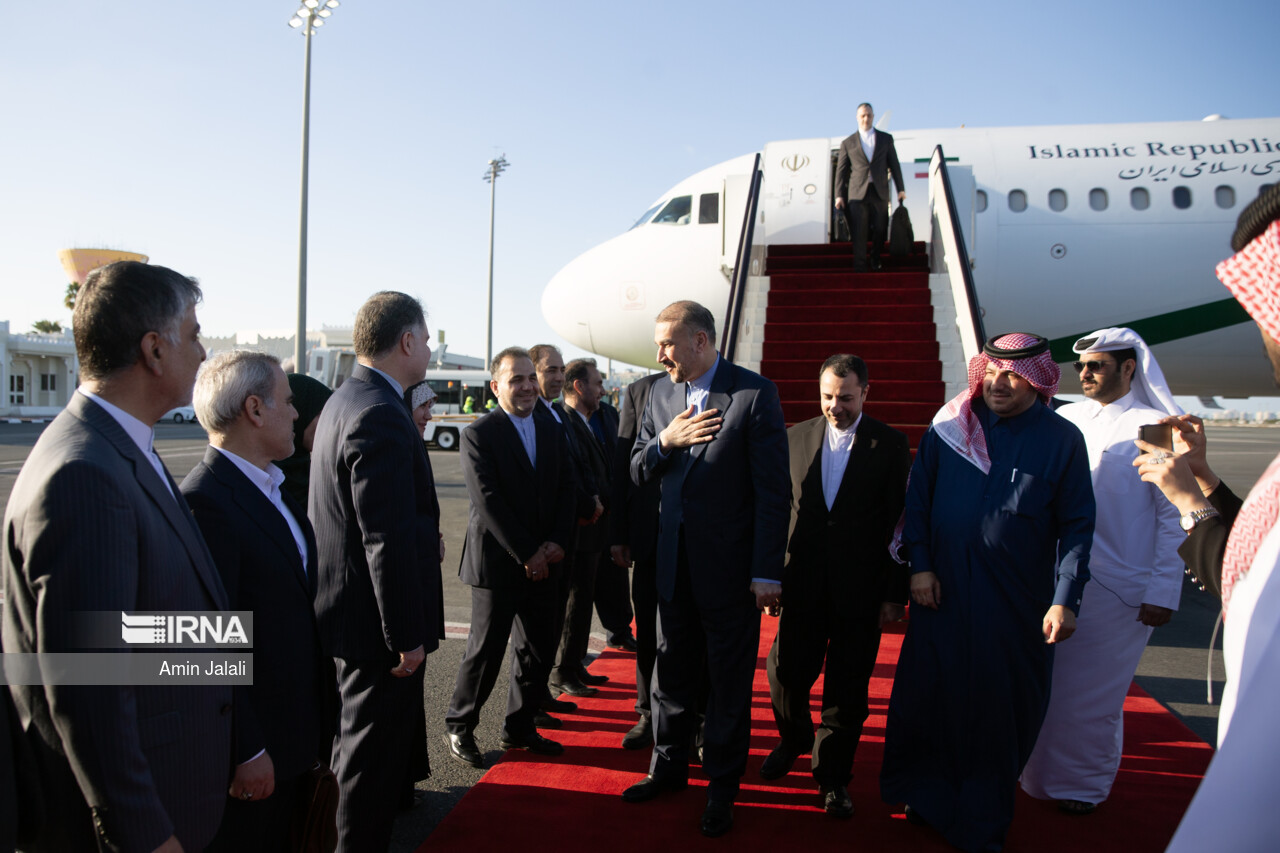 سفر وزیر امور خارجه به قطر