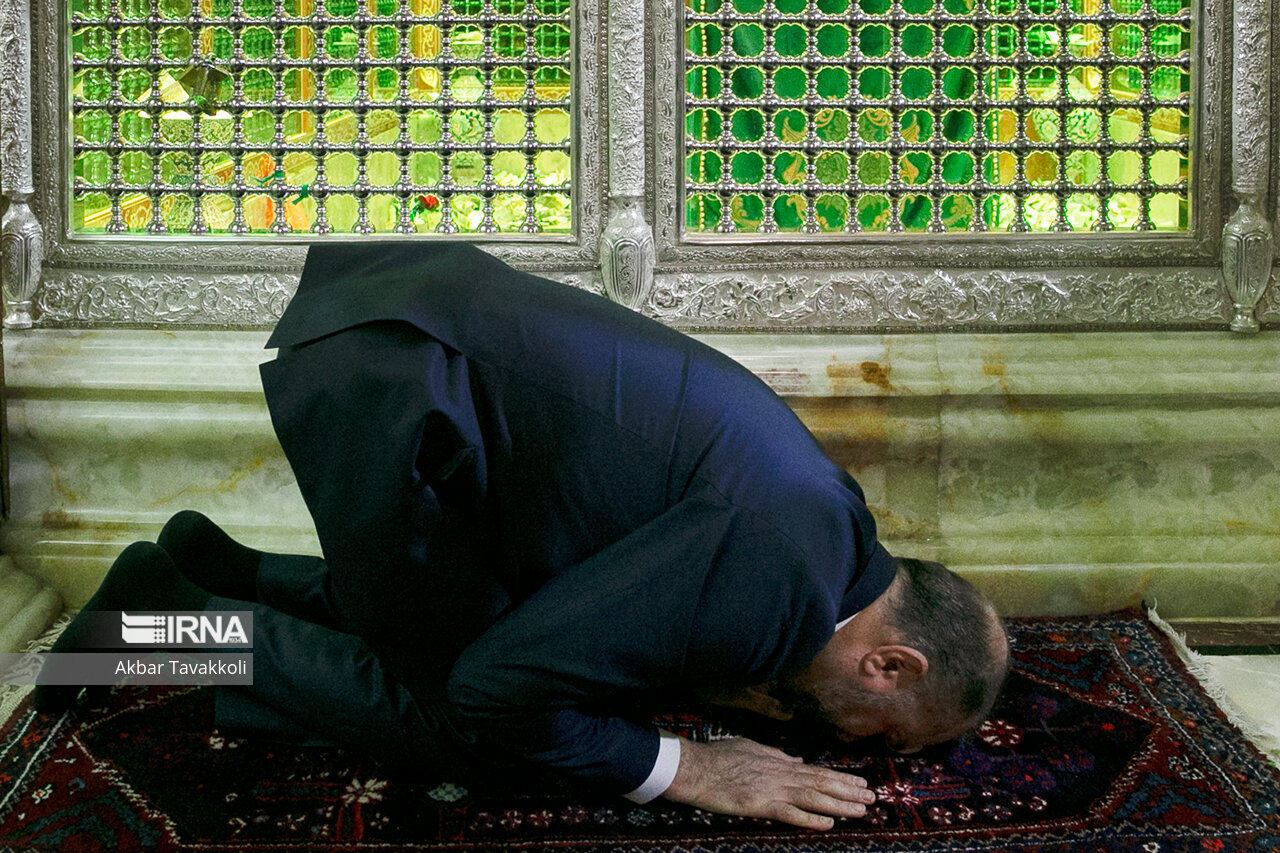 حضور امیرعبداللهیان در اماکن مقدس سوریه