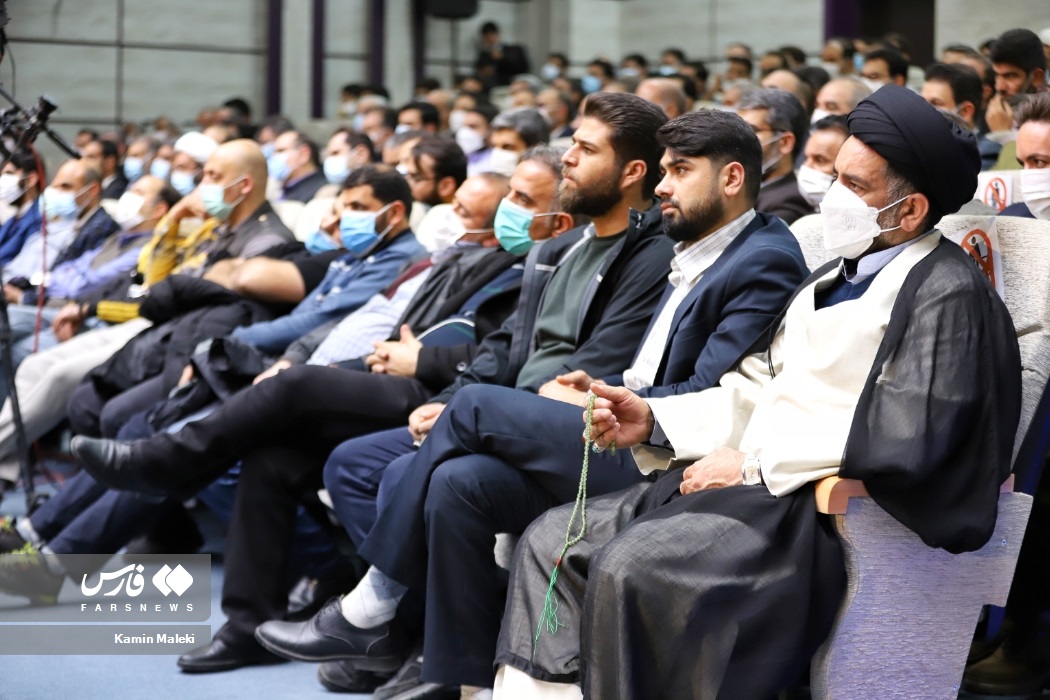 نشست رئیس جمهور با نخبگان و اقشار لرستان