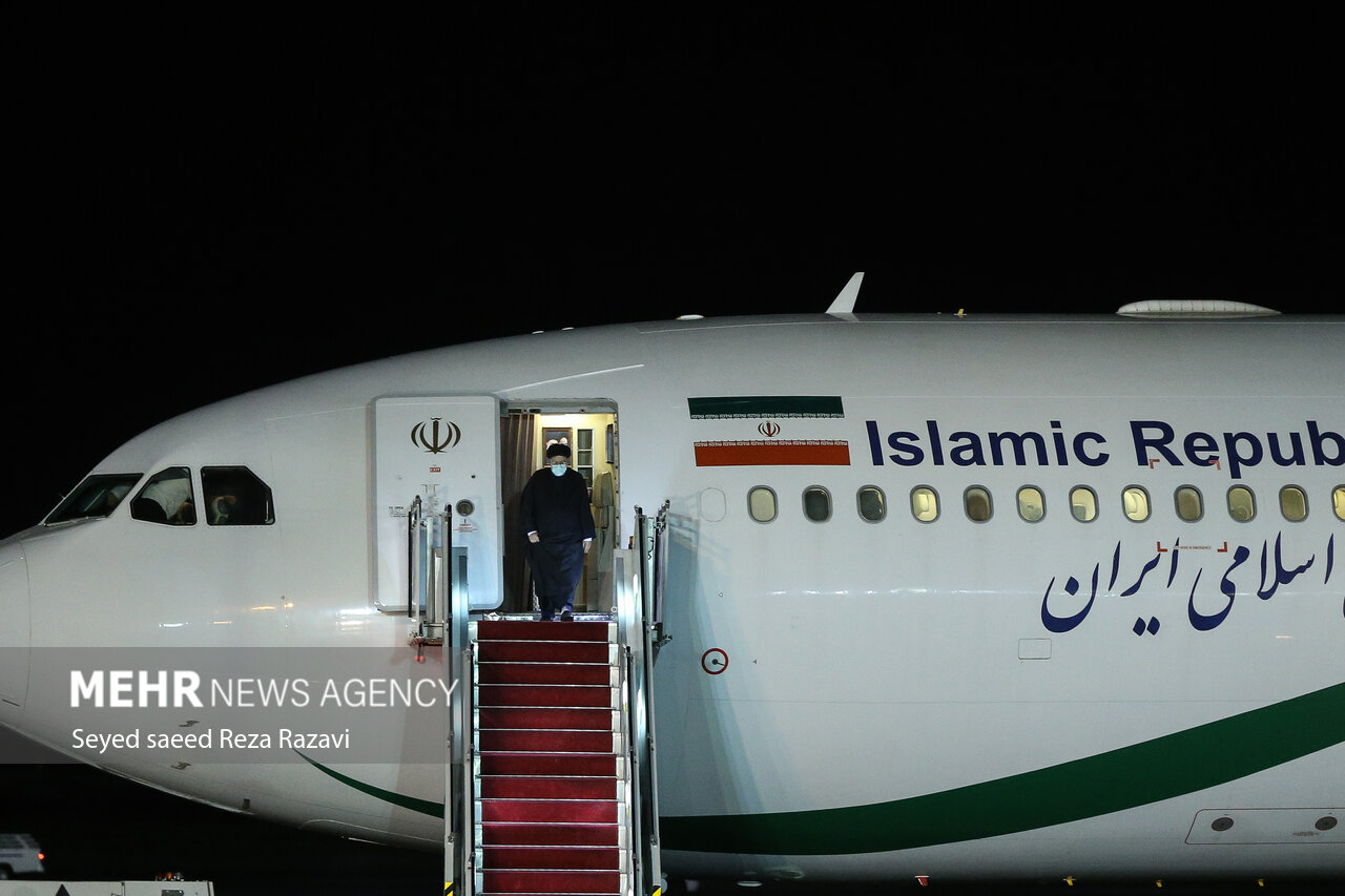 مراسم استقبال از رئیس‌جمهور 