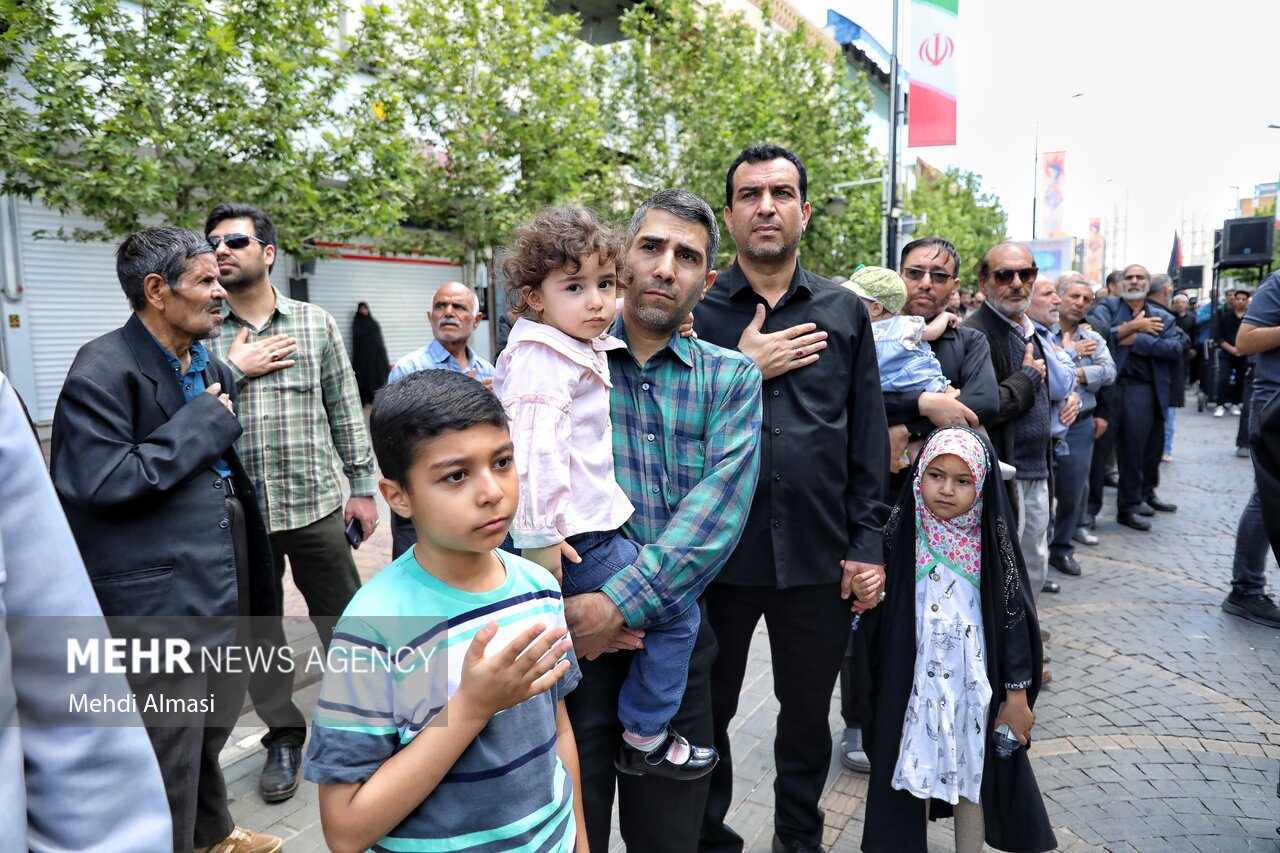 دسته عزاداری سالگرد ارتحال امام خمینی (ره) در زنجان