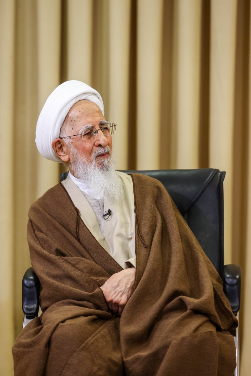  دیدار قالیباف با آیت‌الله‌العظمی عبدالله جوادی آملی 