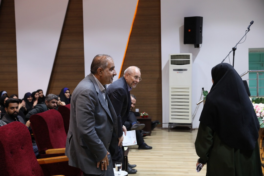 نشست صمیمانه تشکل های دانشجویی استان گلستان با قالیباف