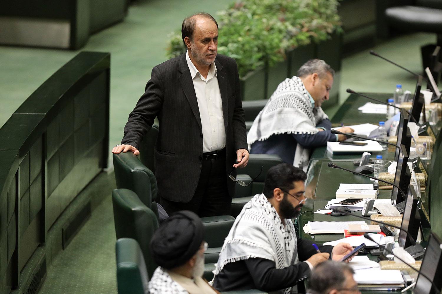 بیست و هفتمین نشست بررسی برنامه هفتم توسعه در صحن علنی مجلس