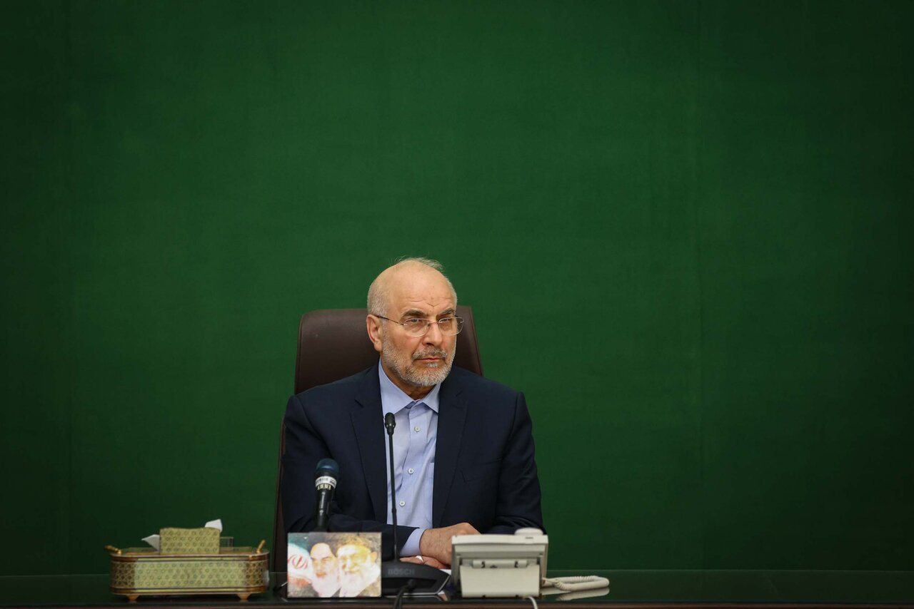 دیدار وزیر علوم و روسای دانشگاه های سراسر کشور با قالیباف