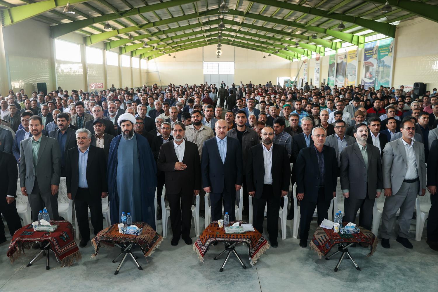 حضور قالیباف در همایش صنعتگران، کارآفرینان