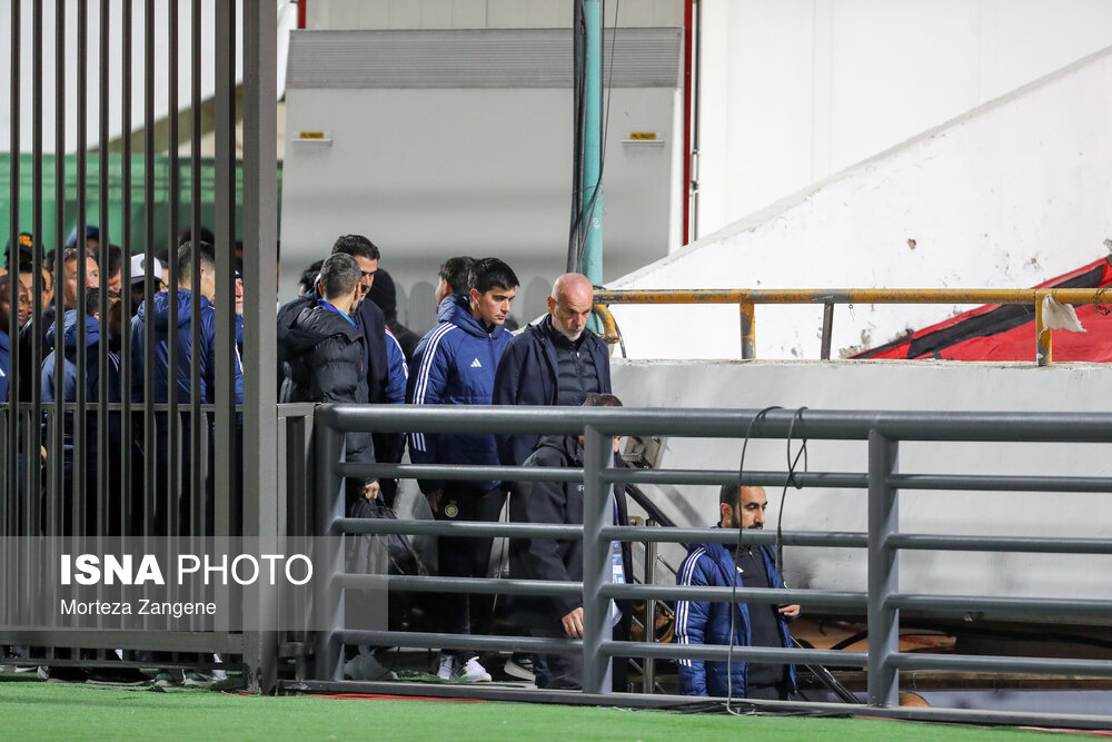 بازدید تیم فوتبال النصر عربستان از ورزشگاه آزادی