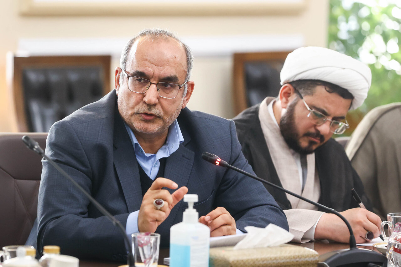 دیدار هیات علمی مرکز تحقیقات اسلامی مجلس با قالیباف