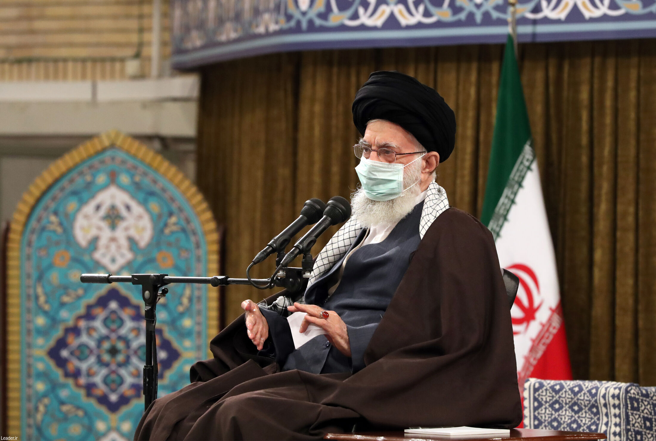 دیدار دست‌اندرکاران کنگره‌ شهدای ایلام با رهبر انقلاب