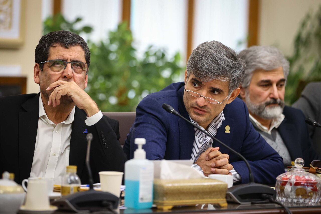 دیدار وزیر علوم و روسای دانشگاه های سراسر کشور با قالیباف