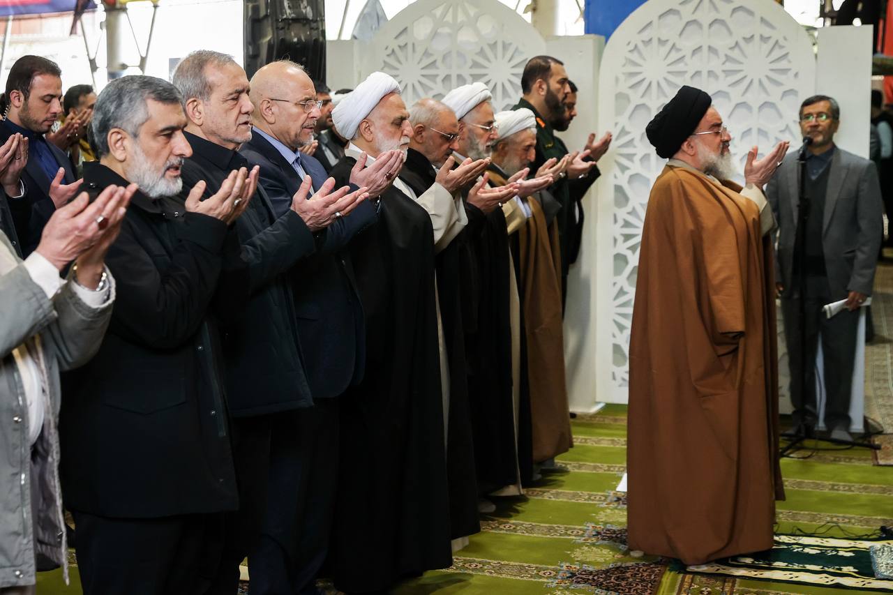  اقامه نماز جمعه روز جهانی قدس با حضور قالیباف