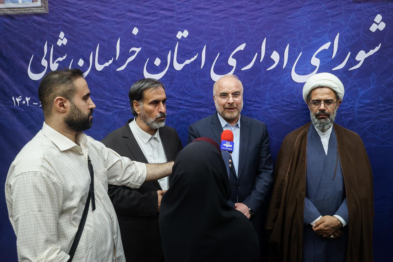 حضور قالیباف در نشست شورای اداری استان خراسان شمالی