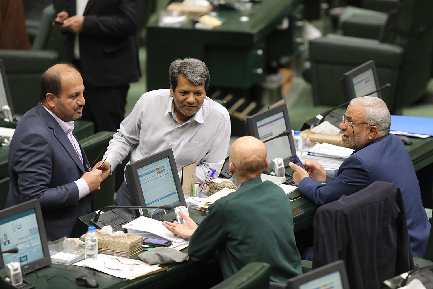 بررسی برنامه هفتم توسعه در مجلس