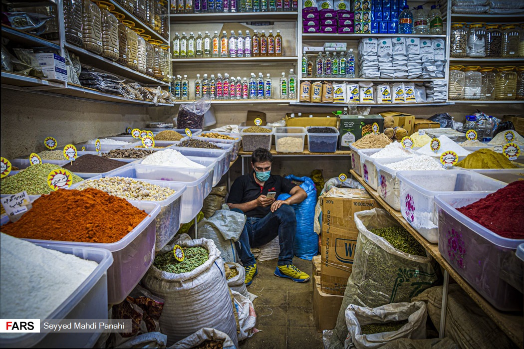 یک روز متفاوت با بازاریان