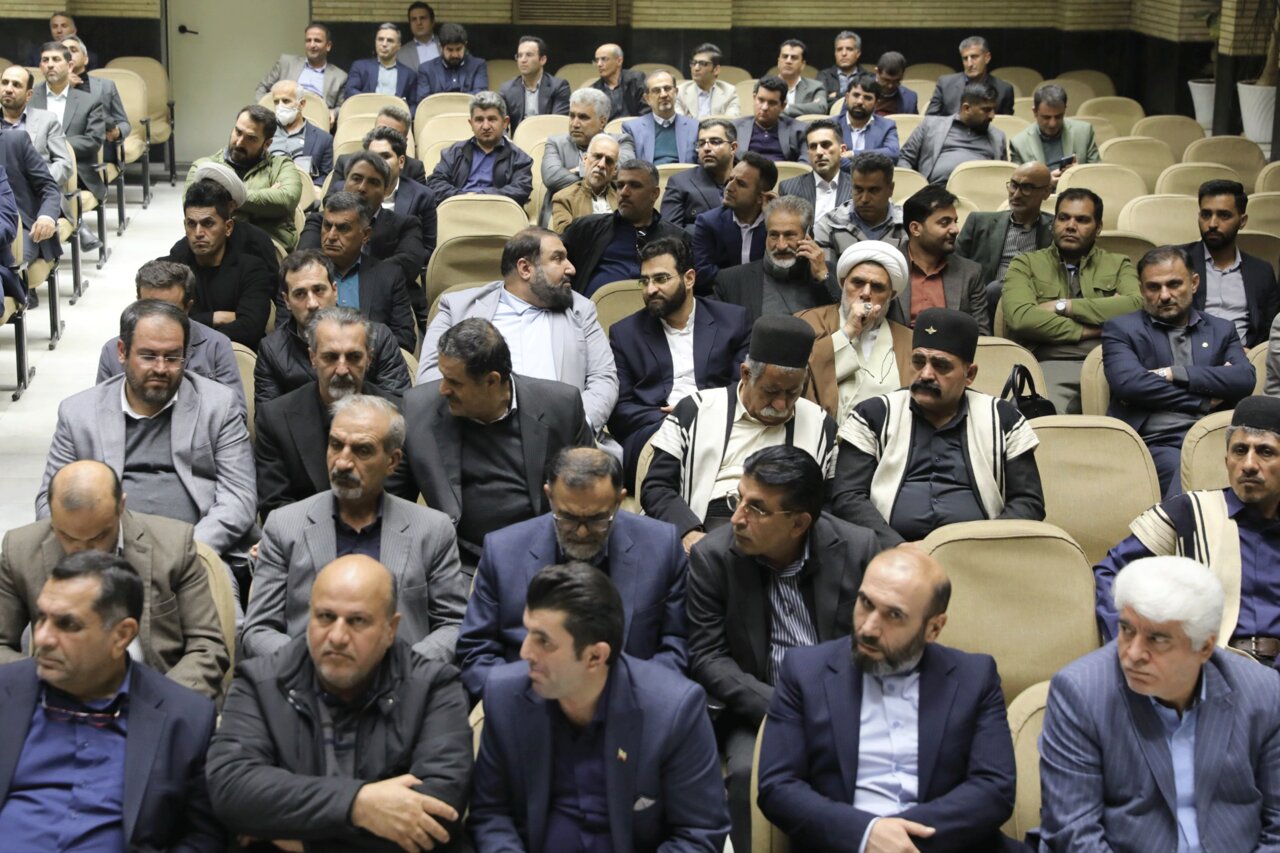 مراسم گرامیداشت درگذشت فرزند نماینده مردم لردگان در مجلس