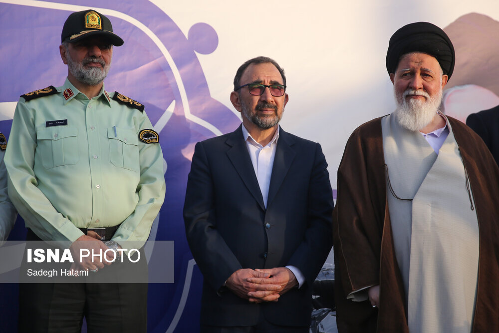 اجتماع مردمی حمایت از طرح نور در مشهد