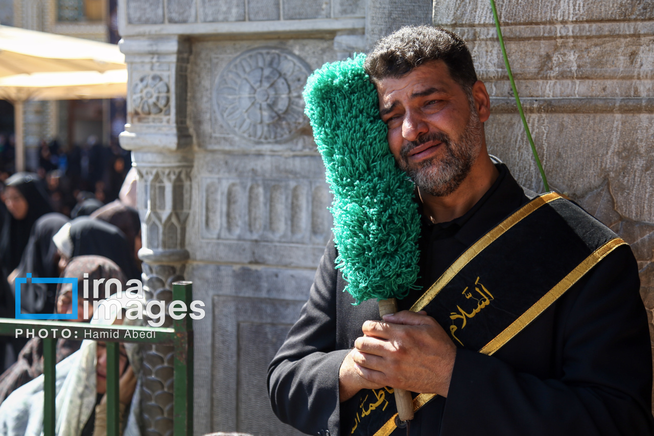 عزاداری شهادت امام رضا (ع) در حرم مطهر حضرت معصومه (س)