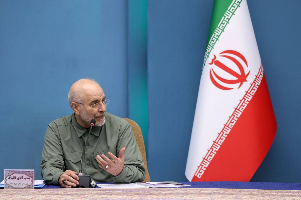  حضور قالیباف و پزشکیان در نشست با استانداران  