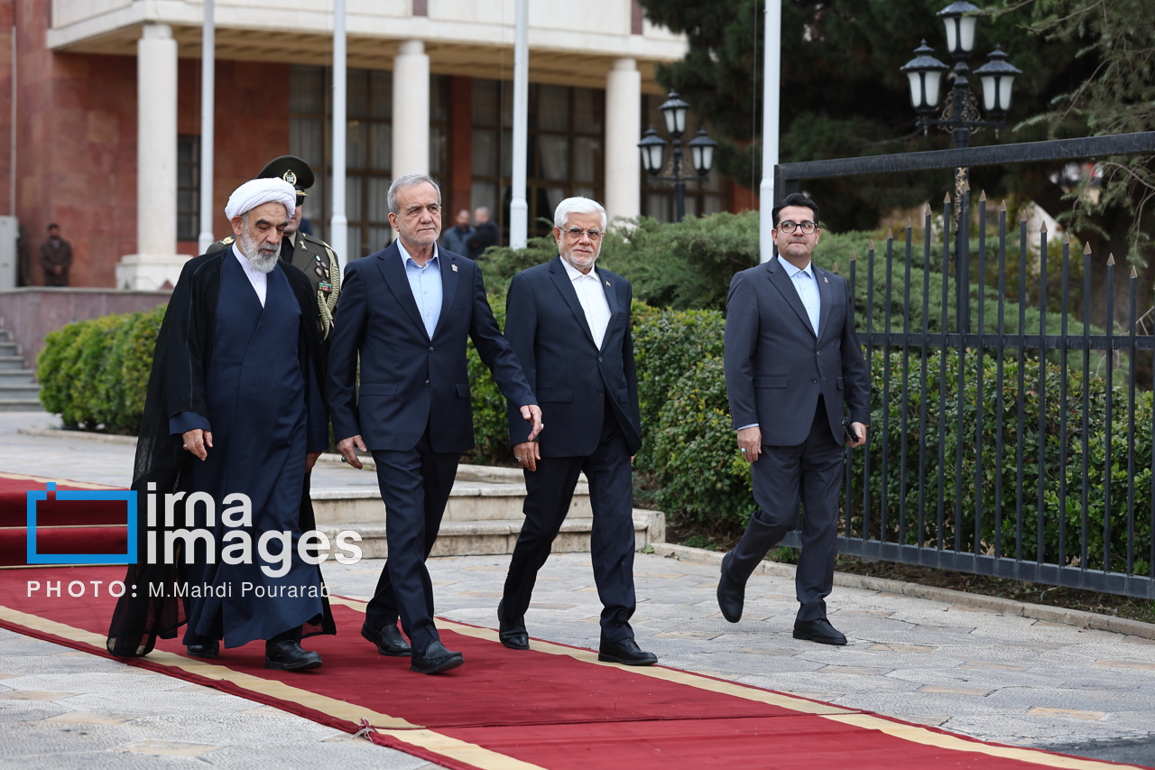 بدرقه رئیس جمهور به قزاقستان