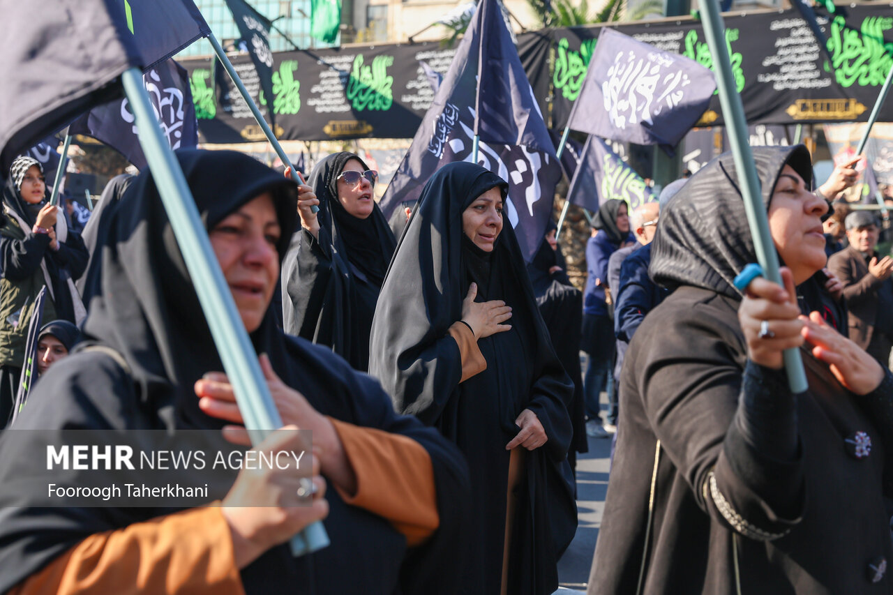 اجتماع بزرگ هیئت های فاطمی در میدان هفت تیر