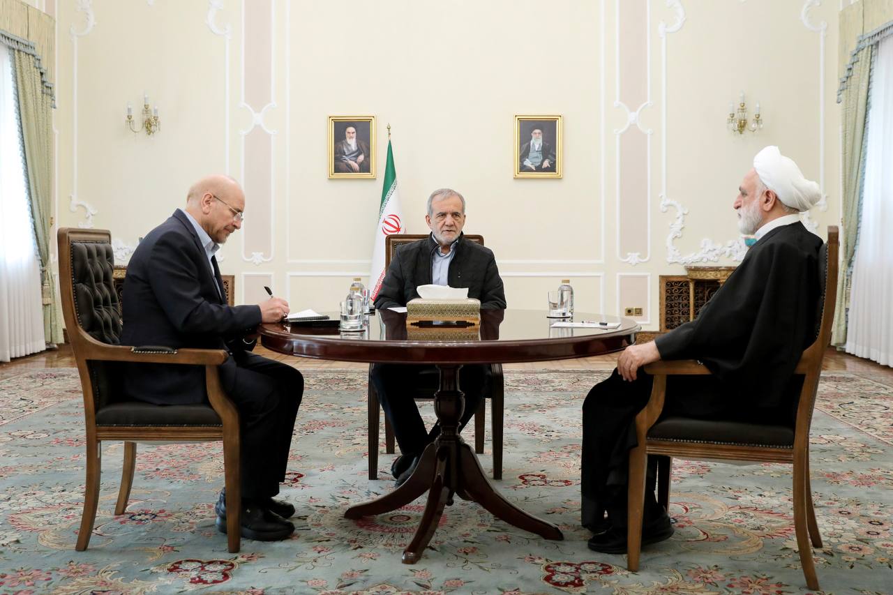 برگزاری جلسه سران قوا 