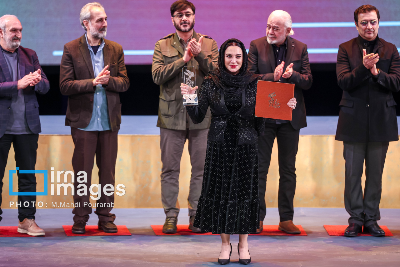 اختتامیه چهل‌وچهارمین جشنواره فیلم فجر