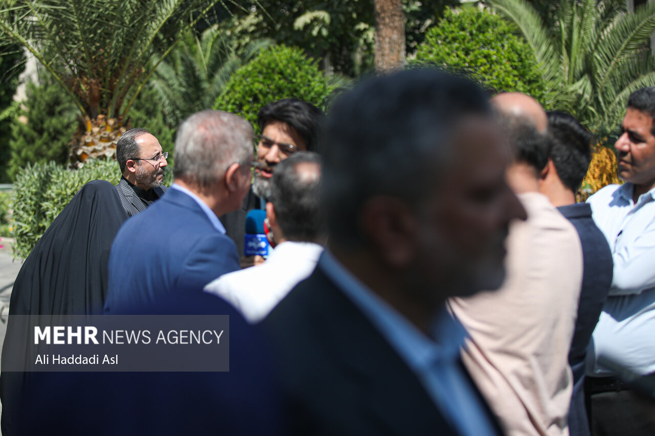 حاشیه هیئت دولت اول شهریور