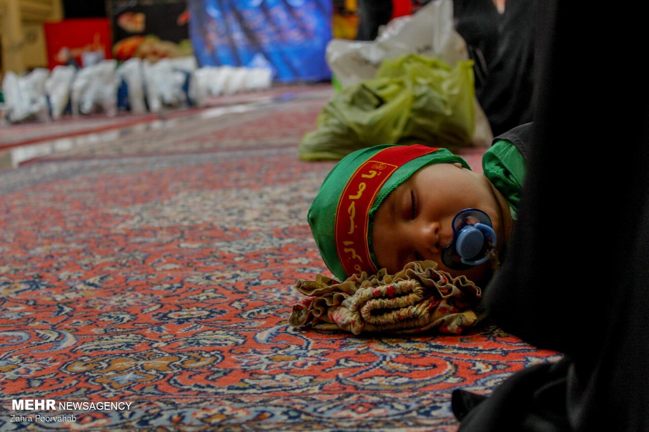 همایش شیرخوارگان حسینی