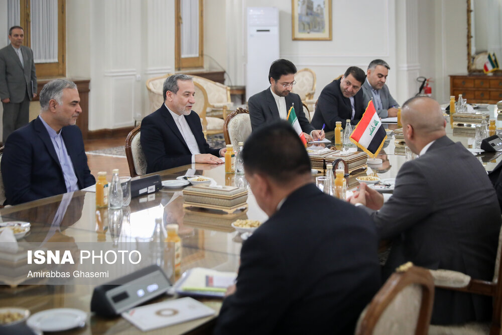 دیدار وزیر امور خارجه با مشاور امنیت ملی عراق