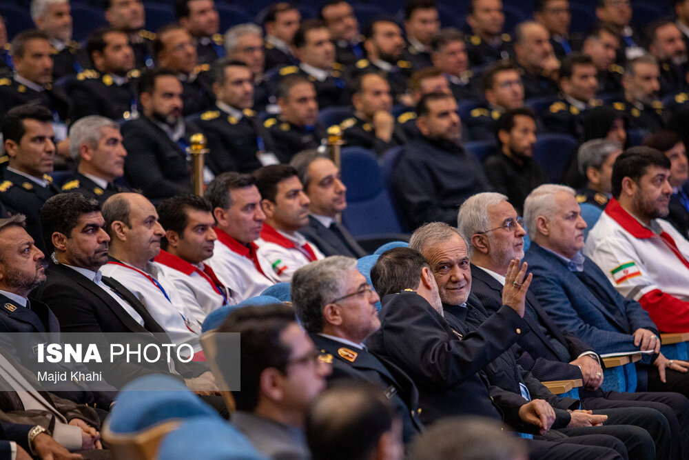 نشست فرماندهان پلیس راهور با حضور رییس جمهور