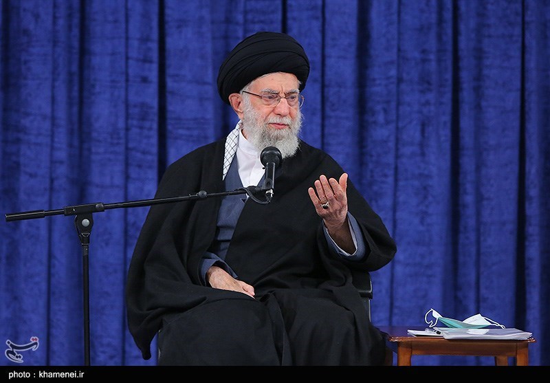 دیدار خانواده شهدای حادثه تروریستی شاهچراغ با رهبر انقلاب