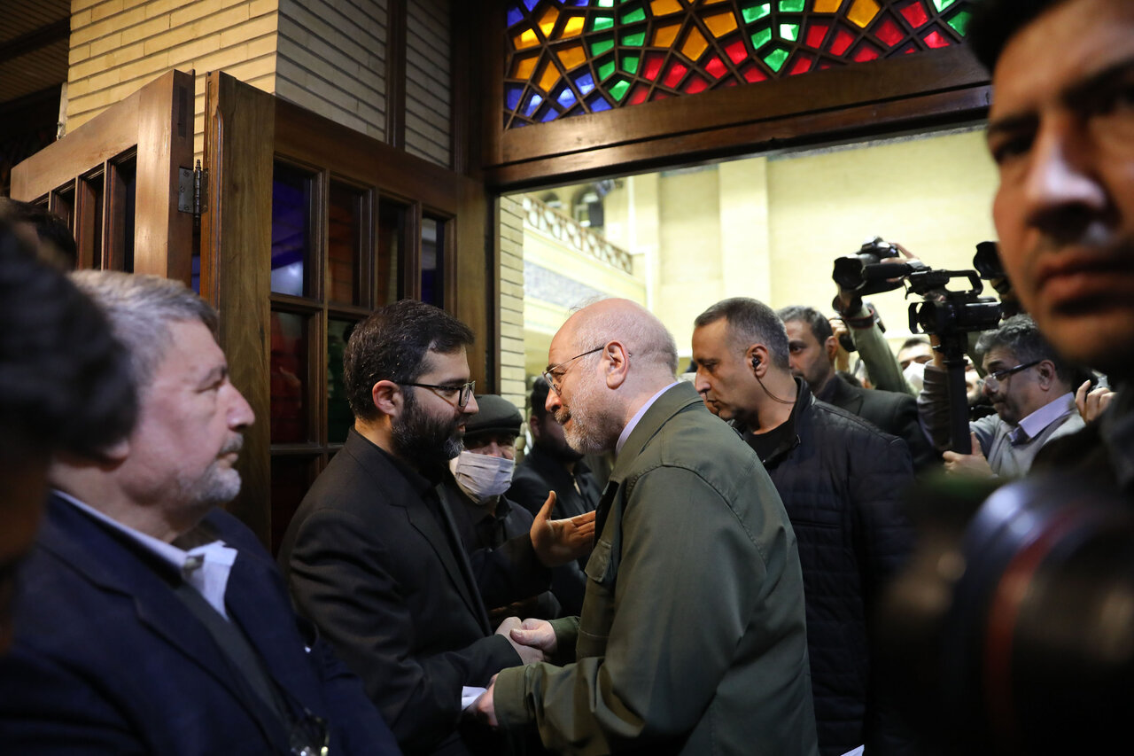 حضور قالیباف در مراسم ختم همسر و فرزندان معاون رئیس جمهور