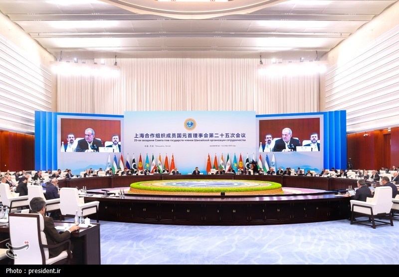 سفر رئیس جمهور به چین