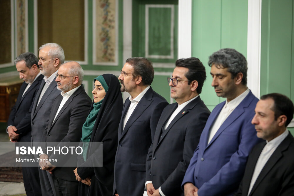 استقبال رسمی از امیر قطر