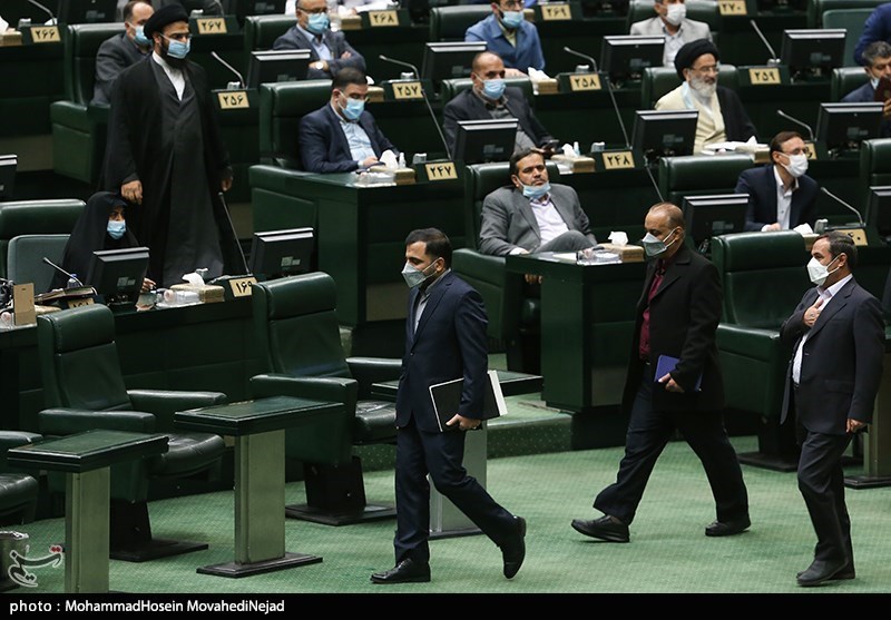جلسه علنی مجلس با حضور وزیر ارتباطات