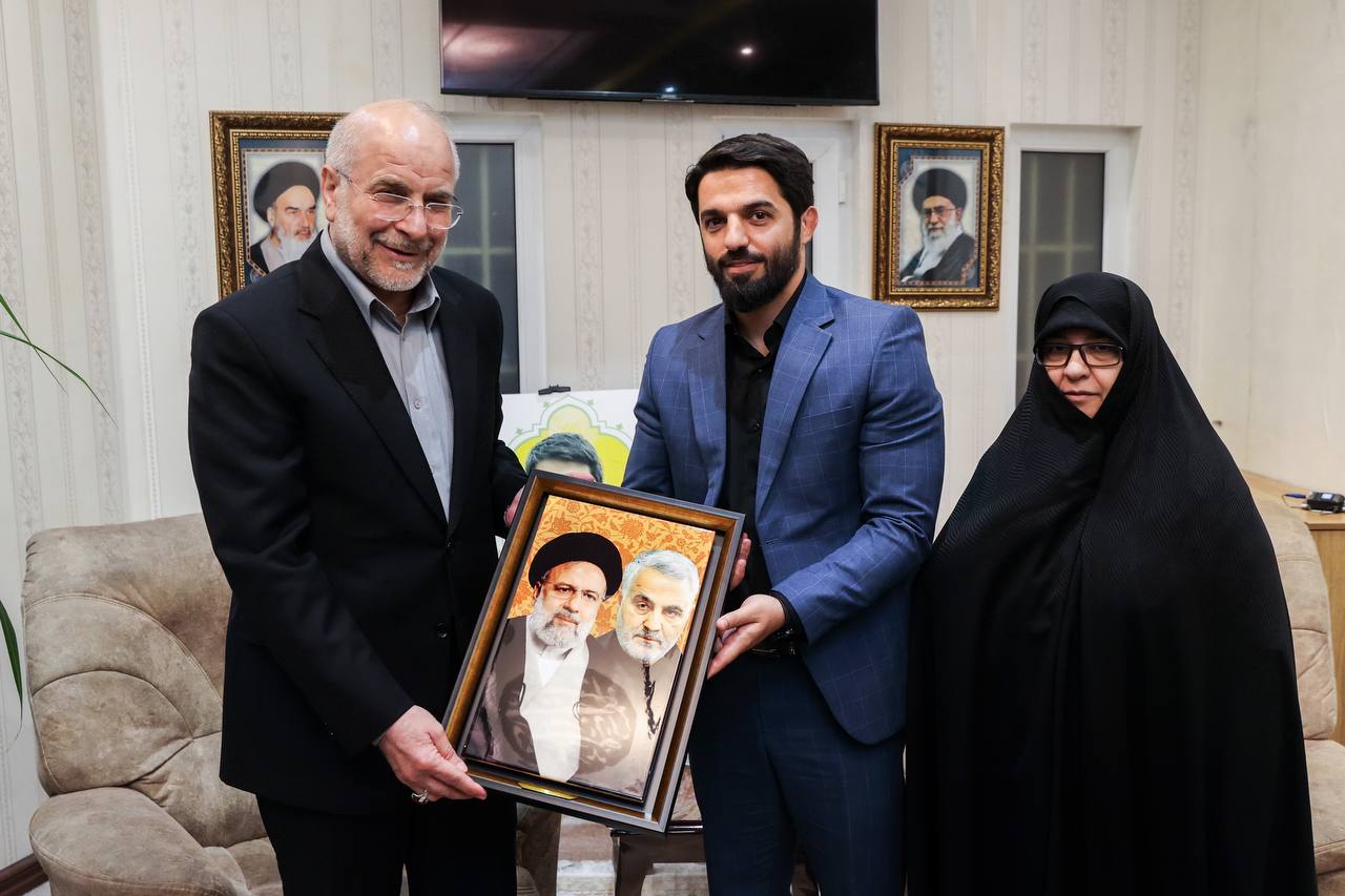 دیدار خانواده سردار شهید مصطفی عبداللهی با  قالیباف