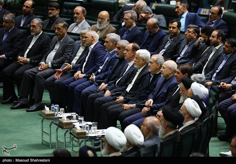 مراسم بزرگداشت شهدای خدمت در مجلس